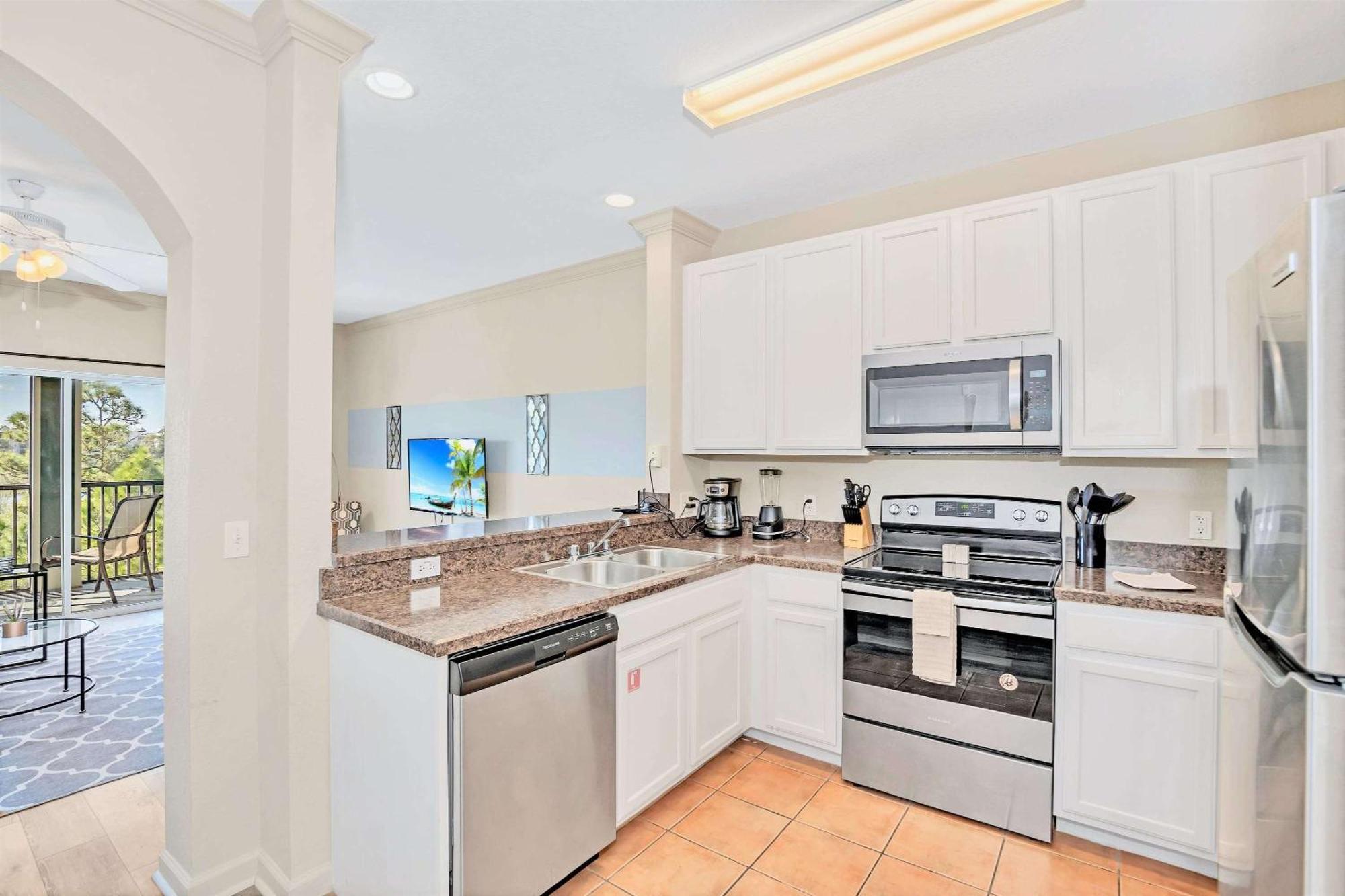 Apartment Spacious 3br With Pool & Hot Tub Near Orlando